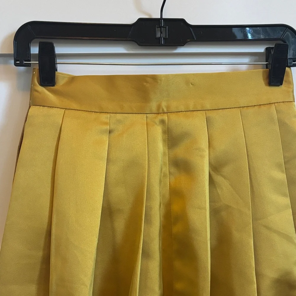 Oleg Cassini Mustard A-Line Skirt - Picture 4 of 5